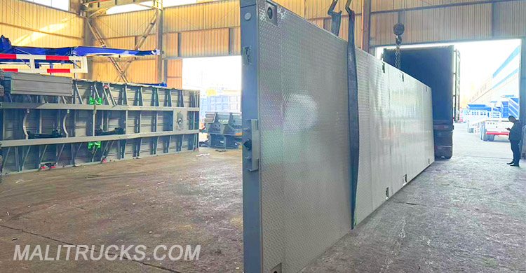3 Axle Flatbed Tractor Trailer | Semi Truck Flatbed Trailer for Sale in Koulikoro Mali