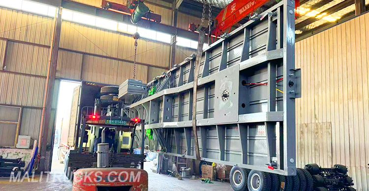 3 Axle Flatbed Tractor Trailer | Semi Truck Flatbed Trailer for Sale in Koulikoro Mali