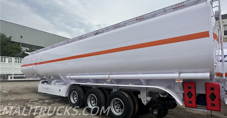 3 Axle Diesel Fuel Trailer for Sale in Mali