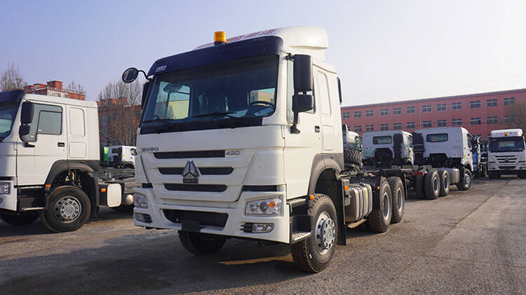 Howo 430 6x4 Tractor Head for Sale in Madagascar