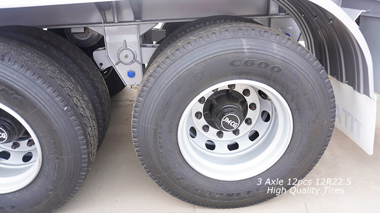 3 Axle Stainless Steel Diesel Tanker for Sale in Mali