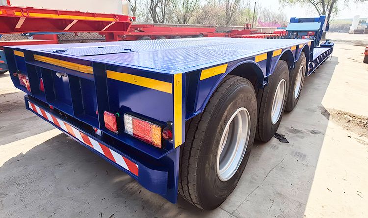 3 Axle Removable Gooseneck Trailer for Sale in Mali
