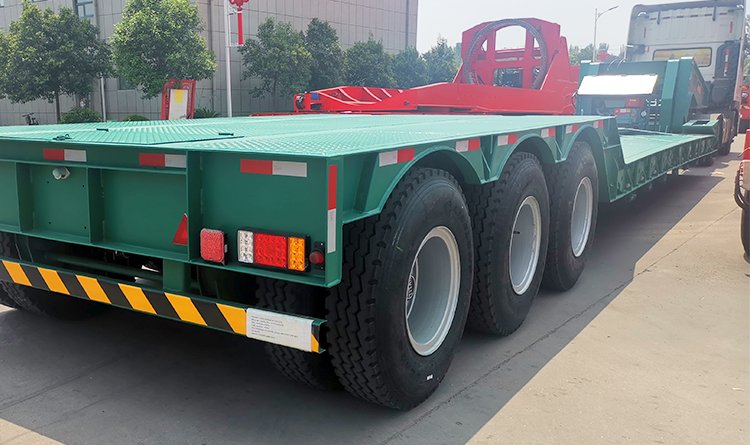 3 Axle Detachable Goosenenck Lowboy Trailer for Sale in Mali