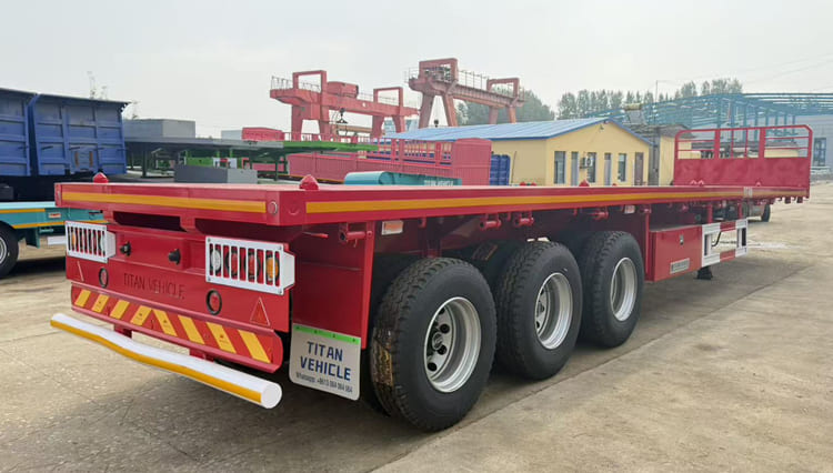 Flatbed Tractor Trailer Truck for Sale in Mali