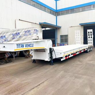 3 Axle Lowbed Trailer Truck